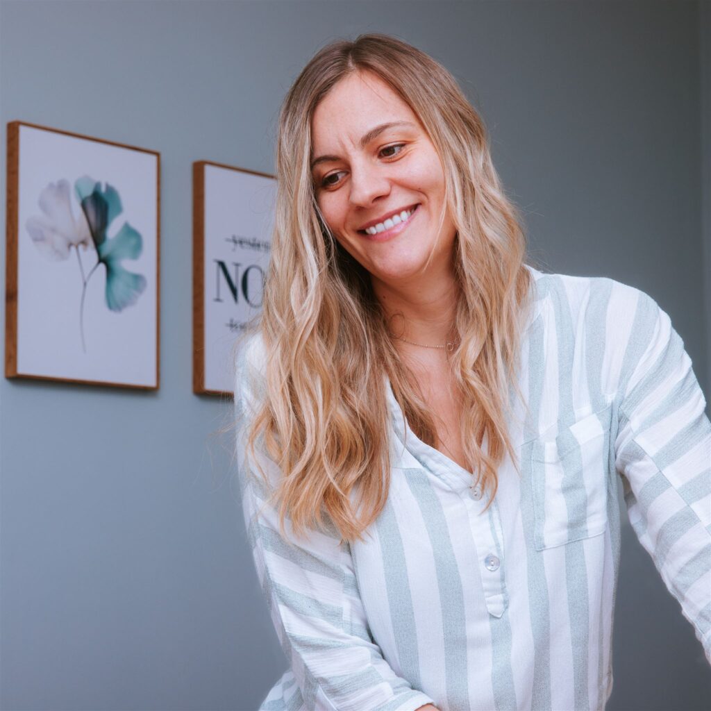 JANA - Alena Studio